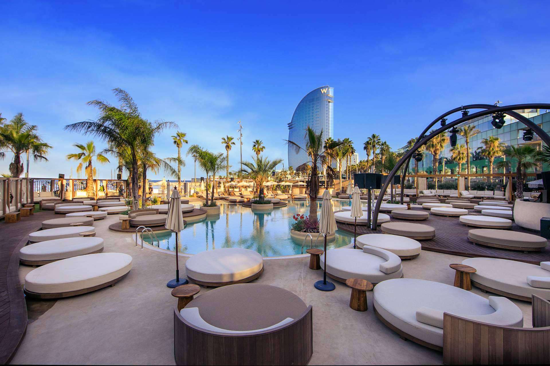 Bastian Beach Club; Luxury by the sea at Barcelona's new top beach club